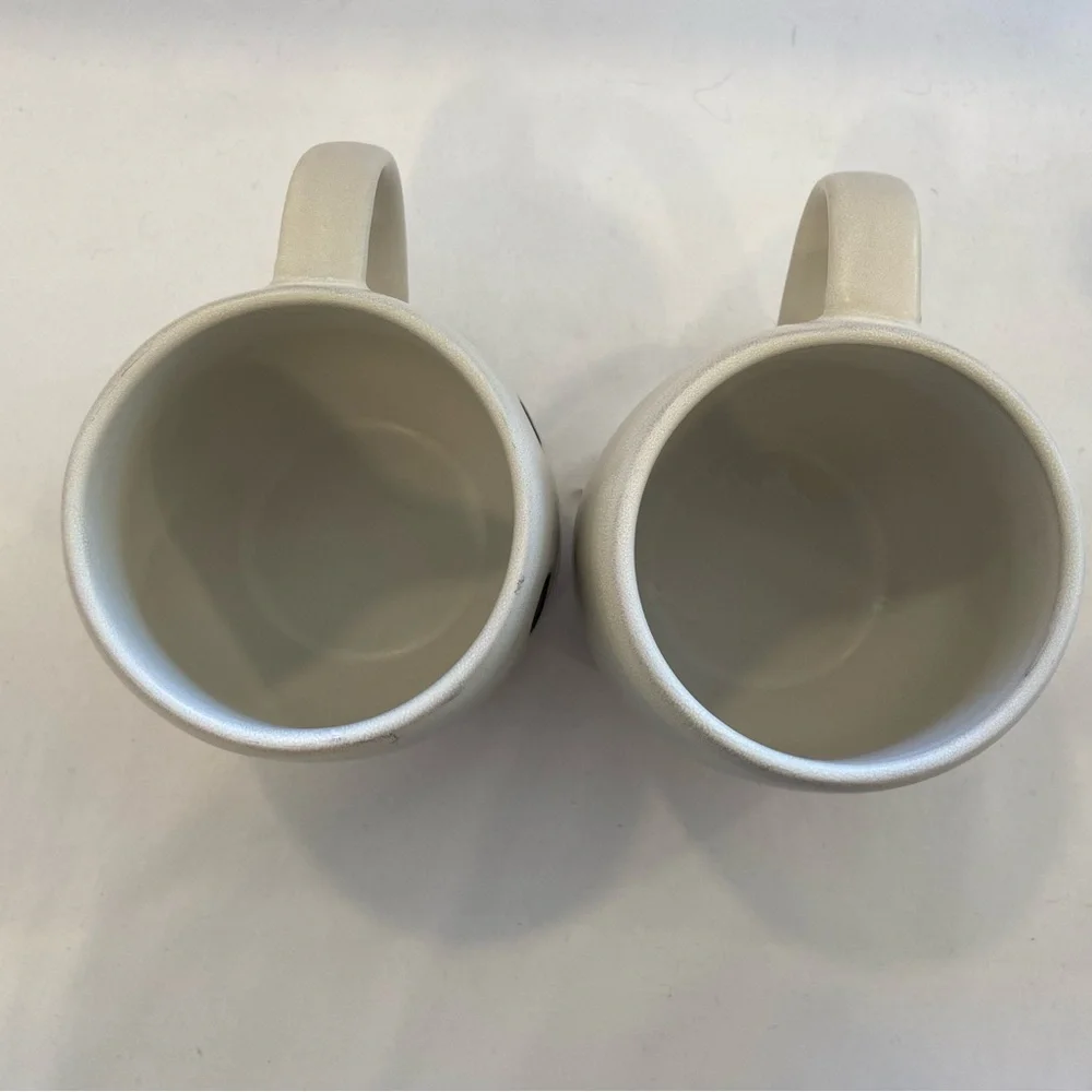 (2) Pottery Barn mugs